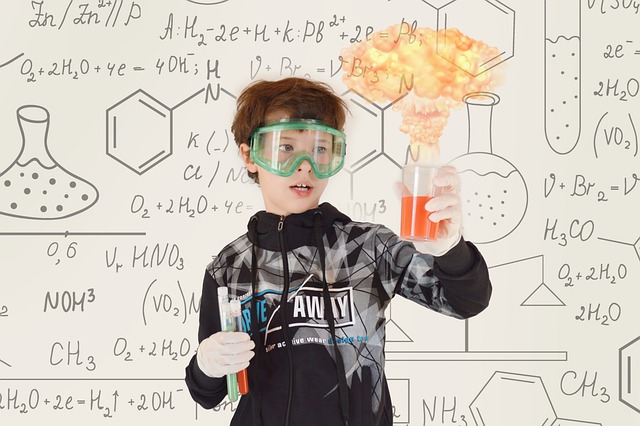 malý zapálený chemik, alternativní vzdělávání